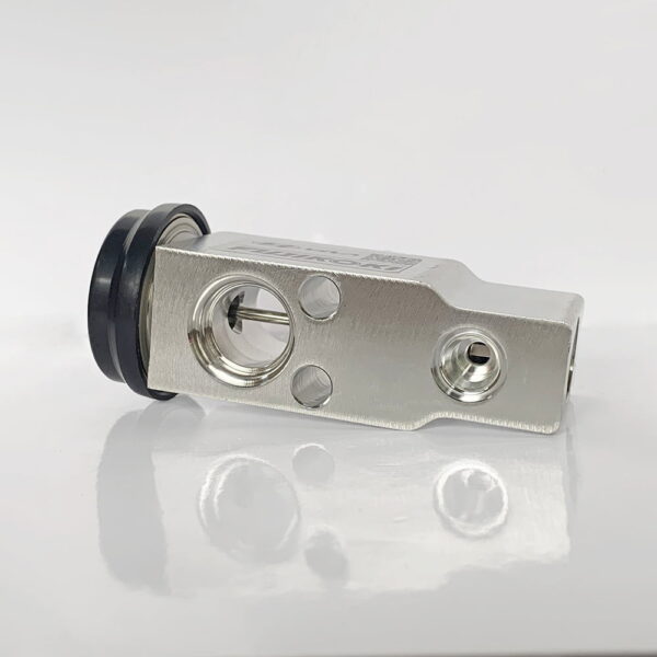Van tiết lưu FUJIKOKI VHE-15QTEX-9 - Ảnh 3